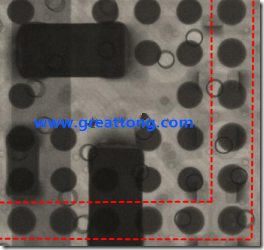 BGA錫球尺寸小于0.4mm，采用降低BGA內(nèi)圍襲球的錫膏量所得到X-Ray，稍微留意一下可以發(fā)現(xiàn)最外圈的錫量(圓的直徑)比其他內(nèi)圍的錫球上的錫量來得多一點(diǎn)點(diǎn)。也就是外圈的黑色圓形直徑比內(nèi)圈的圓形來得大一點(diǎn)點(diǎn)。