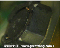 使用銀(Ag)鍍層的電源電感器(Power Inductors)，經(jīng)過(guò)推力測(cè)試后，零件端點(diǎn)上已經(jīng)看不到任何鍍層的痕跡了，所以其耐推力就比較小。