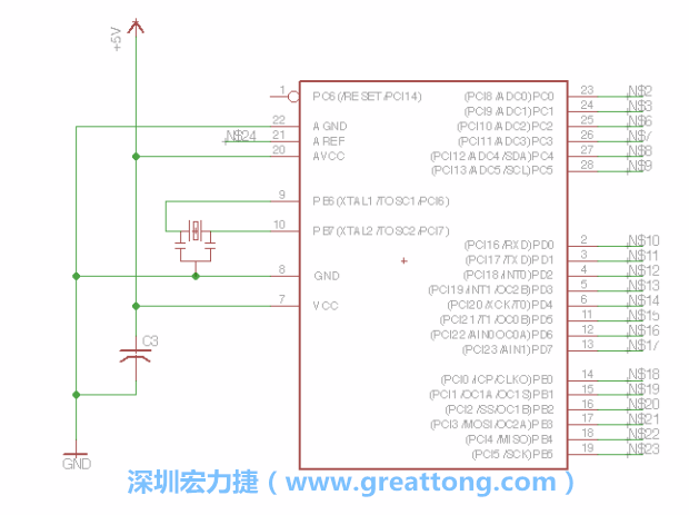 3.3.    將共鳴器（resonator）放置在針腳9和針腳10附近，將它的三個針腳連接如圖所示，并確認最中間的針腳有連到接地端。